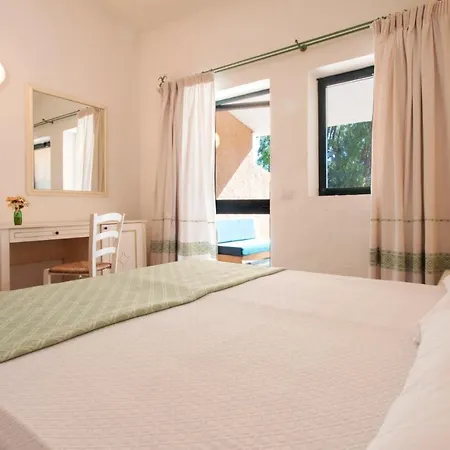 Village Capo D'orso Campsite